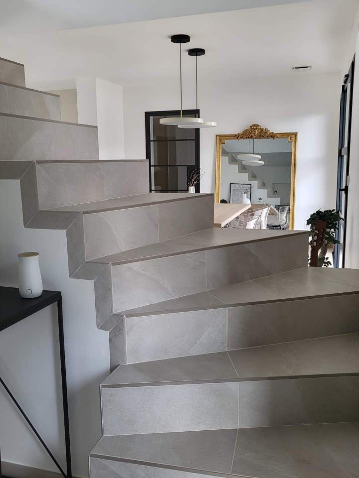 Carrelage escalier Pau