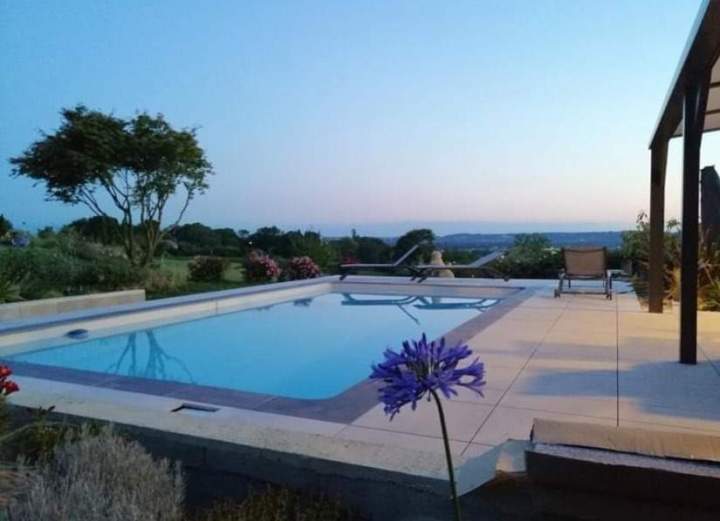 Pose carrelage piscine Pau